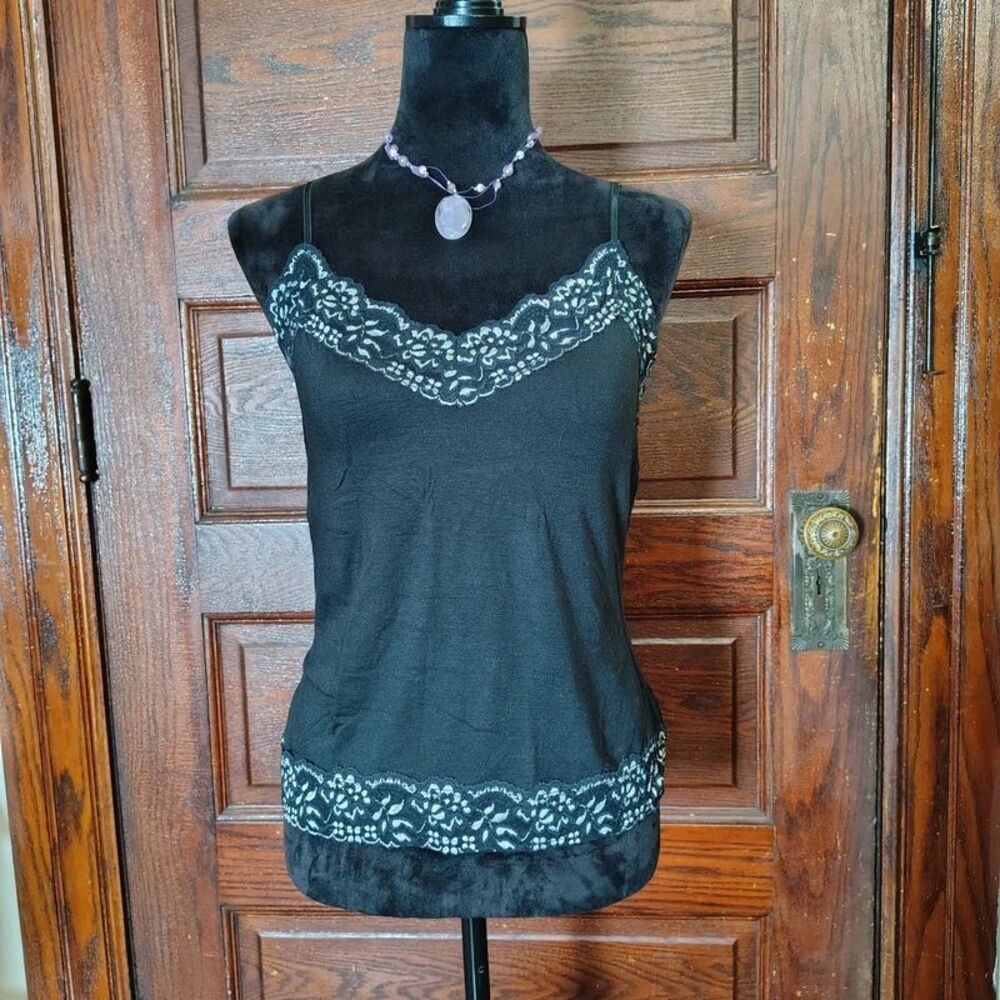 Y2K Indie Sleaze Blk Adj Spaghetti Strap Blk & Silver Floral Lace Tank Wmn/T770